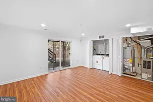 208 Persimmon Cir, Reisterstown, MD 21136 - Photo 3