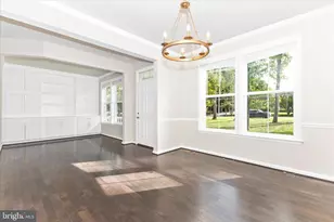 12328 Timber Grove Rd, Owings Mills, MD 21117 - Photo 9