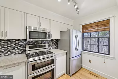 4 Kimball Ridge Court, Baltimore, MD 21228 - Photo 13