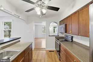 10 Matthews Ave, Cockeysville, MD 21030 - Photo 15