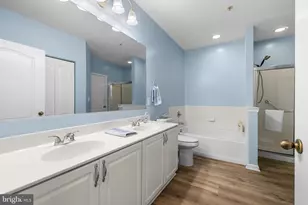 400 Symphony Cir, Cockeysville, MD 21030 - Photo 21