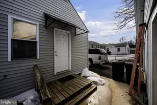 1812 Kitty Hawk Rd, Essex, MD 21221 - Photo 31