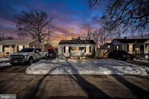 1812 Kitty Hawk Rd, Essex, MD 21221 - Photo 1