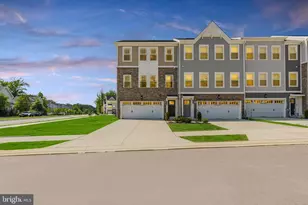 1800 Watermark Wy, Essex, MD 21221 - Photo 1