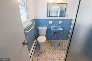 814 Woodglen Pl, Baltimore, MD 21208 - Photo 9