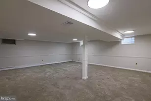 814 Woodglen Pl, Baltimore, MD 21208 - Photo 15