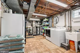 8109 Woodhaven Rd, Baltimore, MD 21237 - Photo 21