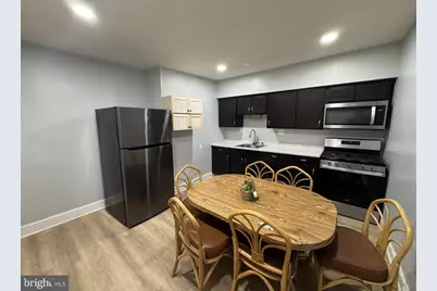 224 E Burke Avenue, Towson, MD 21286 - Photo 9