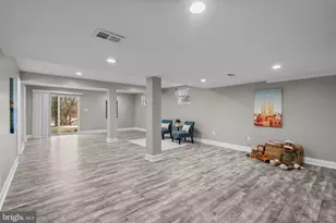 19 Arkla Ct, Catonsville, MD 21228 - Photo 25