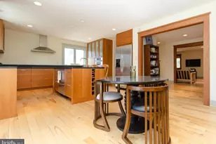 8209 Ruxton Crossing Ct, Towson, MD 21204 - Photo 7