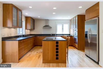 8209 Ruxton Crossing Court, Towson, MD 21204 - Photo 3