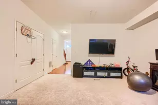 9534 John Locke Wy, Owings Mills, MD 21117 - Photo 9