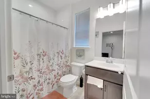 1408 Hudson View Rd, Essex, MD 21221 - Photo 9