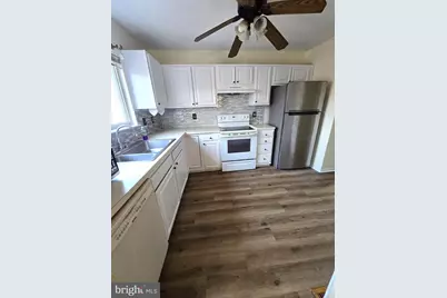 55 Beaver Pond, Parkville, MD 21234 - Photo 5