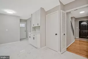 1224 Pleasant Valley Dr, Baltimore, MD 21228 - Photo 11