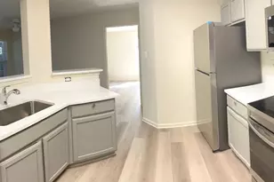 2032 Hunting Ridge Dr, Owings Mills, MD 21117 - Photo 5