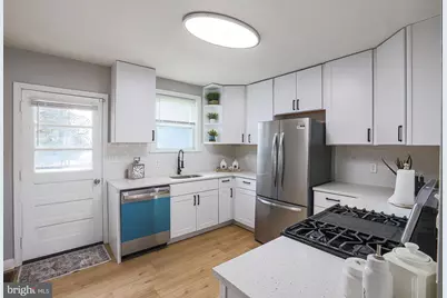 6515 Hazelwood Court, Baltimore, MD 21237 - Photo 13