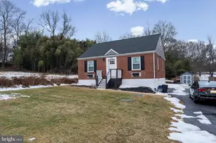 7922 Babikow Rd, Rosedale, MD 21237 - Photo 1