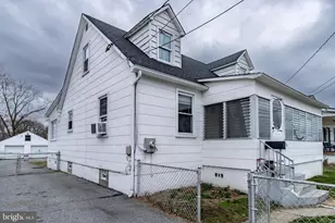 338 Maple Ave, Essex, MD 21221 - Photo 1