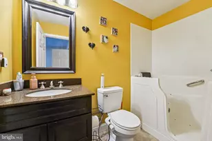 2504 Putty Hill Ave, Parkville, MD 21234 - Photo 21