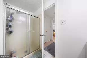 60 Triple Crown Ct, Baltimore, MD 21244 - Photo 5