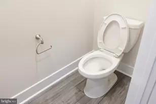 1705 Water Xing Rd, Baltimore, MD 21208 - Photo 19