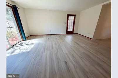 719 Linda Drive, Baltimore, MD 21228 - Photo 19
