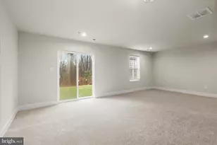 304 Sweetbay Rd, Essex, MD 21221 - Photo 43