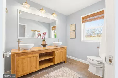 500 Hillen Road, Towson, MD 21286 - Photo 17