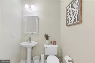 5213 Castlestone Dr, Baltimore, MD 21237 - Photo 7