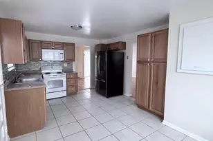 4 Geier Ct, Randallstown, MD 21133 - Photo 9
