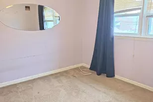 253 Southeastern Ct, Baltimore, MD 21221 - Photo 5