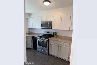 8415 Pleasant Plains, Towson, MD 21286 - Photo 9