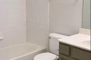 8801 Stoneridge Cir, Baltimore, MD 21208 - Photo 13