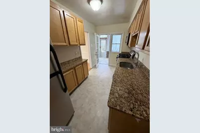 204 Lyndale Avenue, Baltimore, MD 21236 - Photo 9