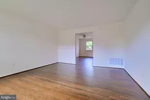 8431 Harris Ave, Parkville, MD 21234 - Photo 7