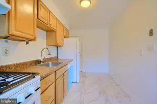 8431 Harris Ave, Parkville, MD 21234 - Photo 11