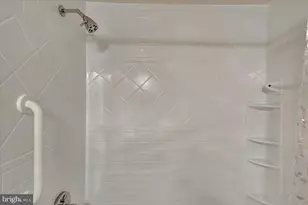 13 Willow Path Ct, Baltimore, MD 21236 - Photo 7