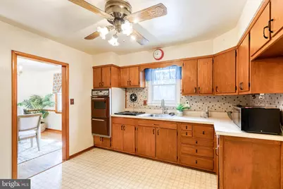 2905 Knoll Acres Drive, Baltimore, MD 21234 - Photo 13