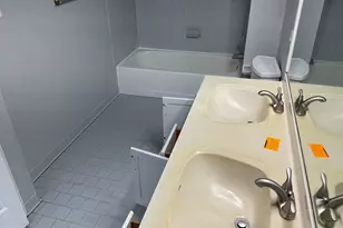 4005 Long Lake Dr, Owings Mills, MD 21117 - Photo 19