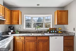 28 Bryans Mill Way, Catonsville, MD 21228 - Photo 7