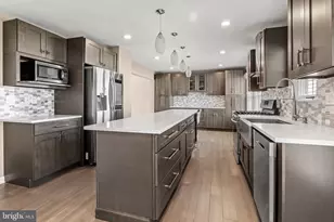 1307 Nautical Cir, Essex, MD 21221 - Photo 19