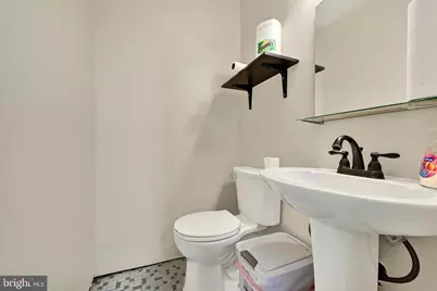 7956 Harford Road, Parkville, MD 21234 - Photo 15