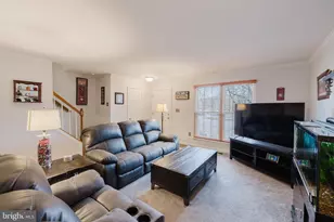 36 White Pine Ct, Cockeysville, MD 21030 - Photo 3