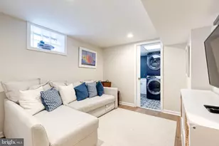 1229 Lake Falls Rd, Baltimore, MD 21210 - Photo 31