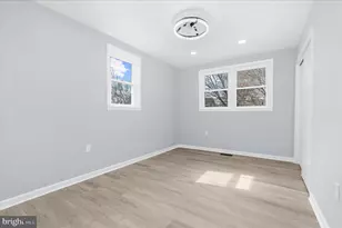 229 Sipple Ave, Nottingham, MD 21236 - Photo 17