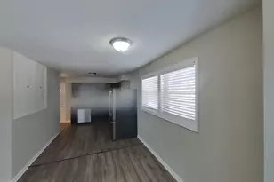 2012 Royal Garden Dr, Baltimore, MD 21207 - Photo 3