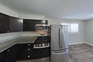 2012 Royal Garden Dr, Baltimore, MD 21207 - Photo 7