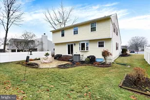 9228 Bowline Rd, Baltimore, MD 21236 - Photo 43