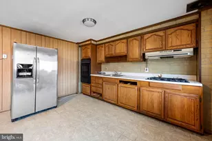 7849 Harold Rd, Baltimore, MD 21222 - Photo 11